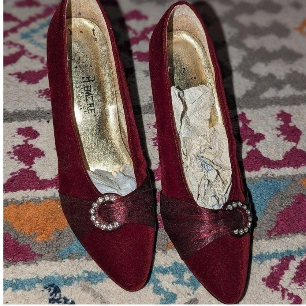 Vintage Coquette Burgundy Velvet Rhinestone Kitten Heels Premier Collections 7.5 - Picture 4 of 6
